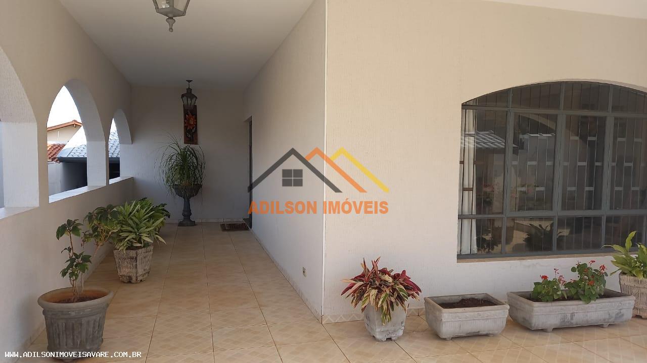 Casa, 4 quartos, 392 m² - Foto 2