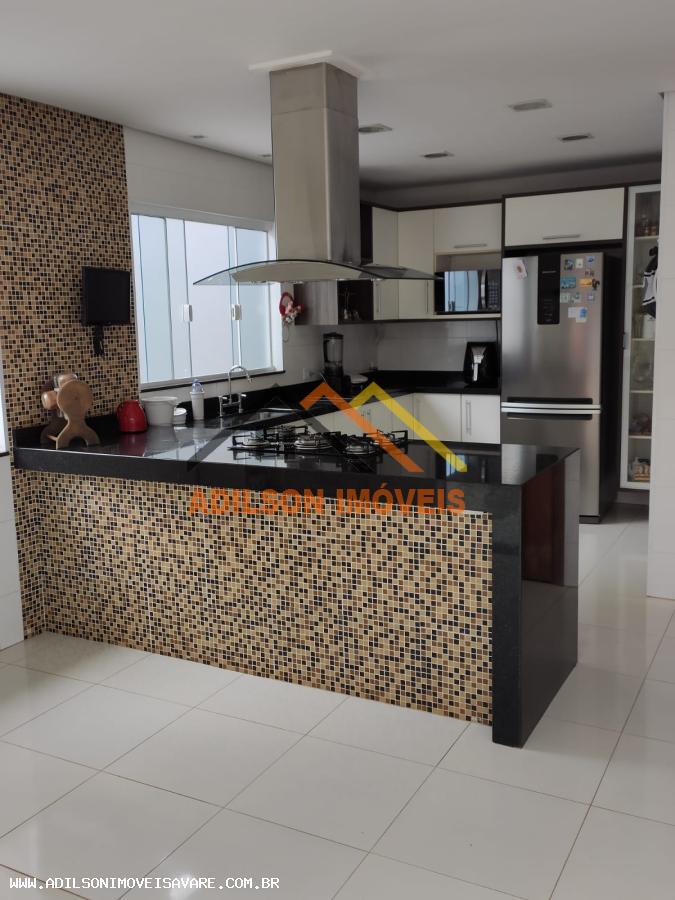 Casa, 3 quartos, 244 m² - Foto 6