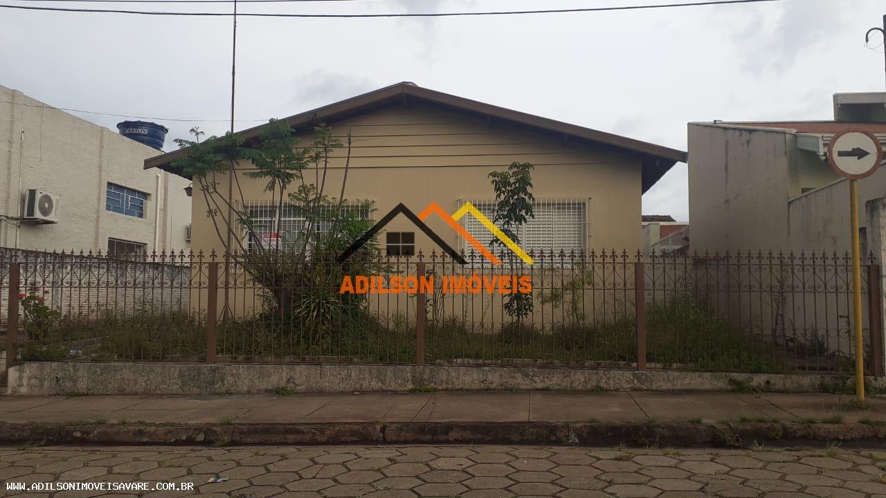 Casa, 3 quartos, 176 m² - Foto 1