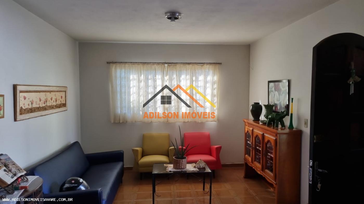 Casa, 4 quartos, 224 m² - Foto 2