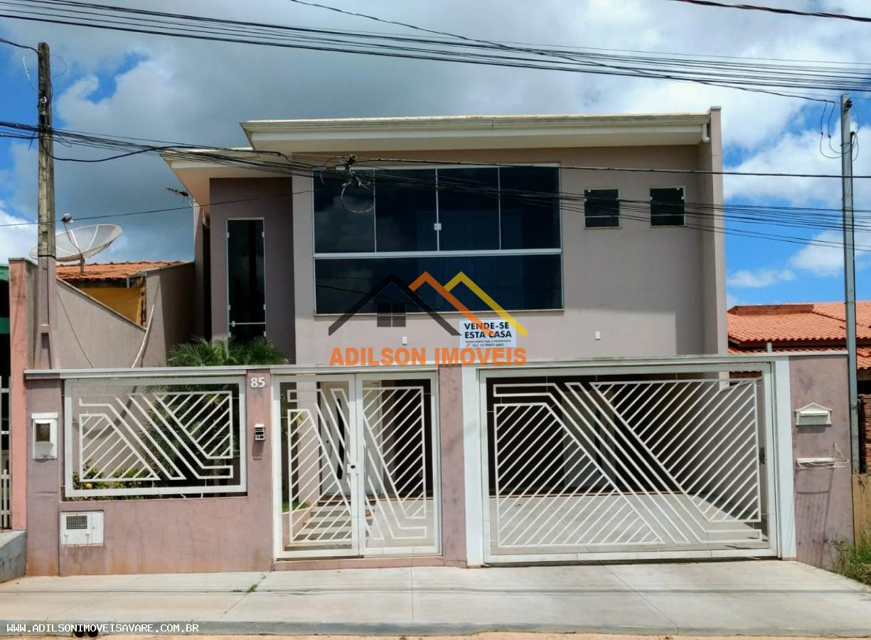 Casa, 3 quartos, 180 m² - Foto 1