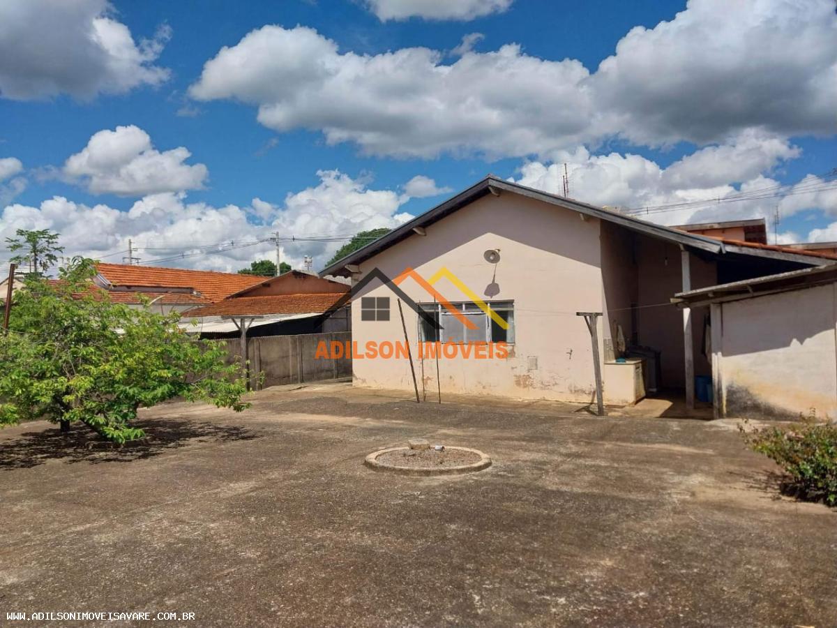 Casa, 3 quartos, 245 m² - Foto 1