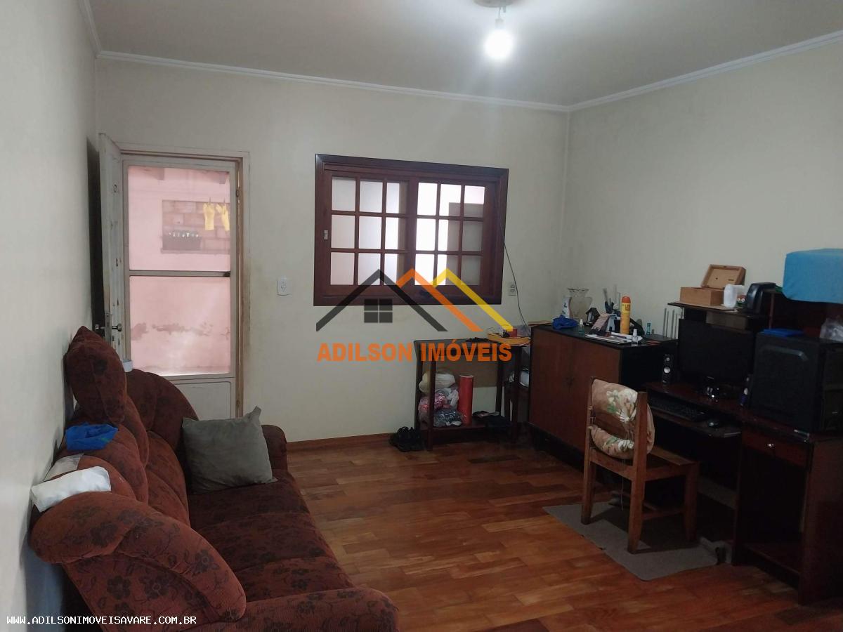 Casa, 3 quartos, 245 m² - Foto 4