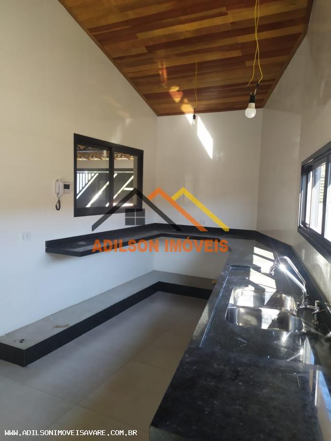 Casa, 3 quartos, 145 m² - Foto 2