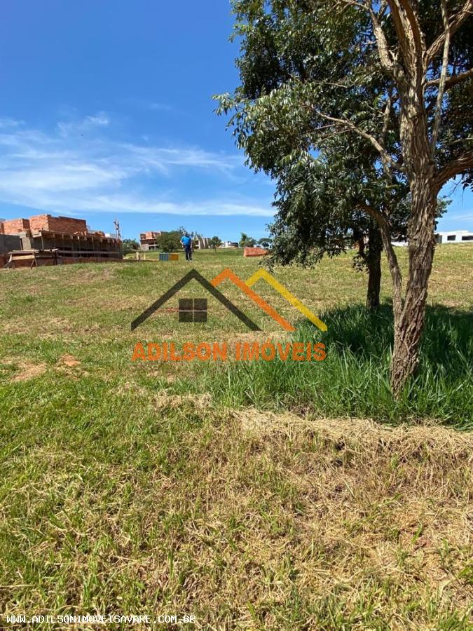 Loteamento e Condomínio, 450 m² - Foto 1