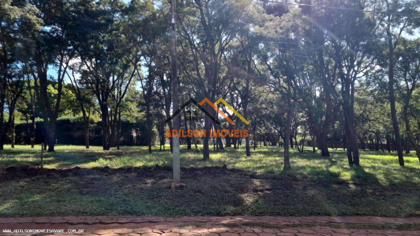 Loteamento e Condomínio, 700 m² - Foto 1