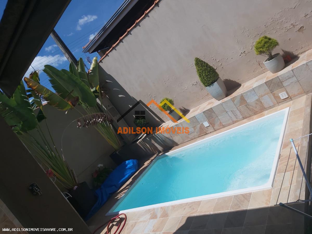 Sobrado, 4 quartos, 210 m² - Foto 1