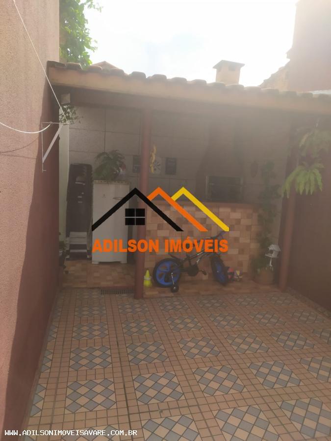 Casa, 3 quartos, 146 m² - Foto 2