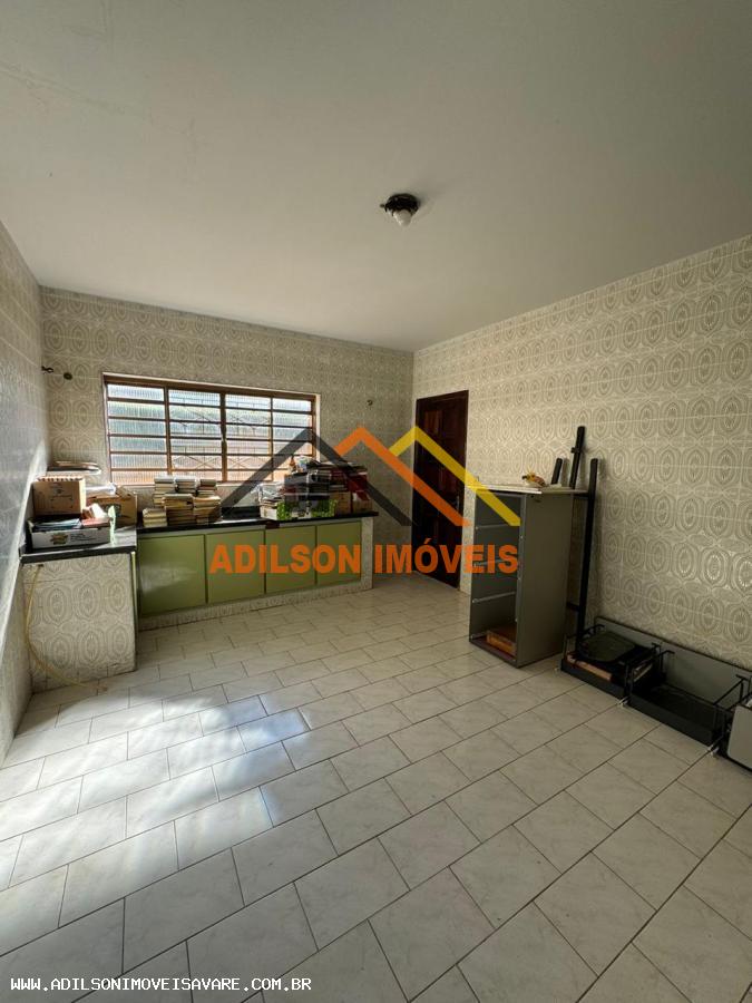 Casa, 4 quartos, 230 m² - Foto 3