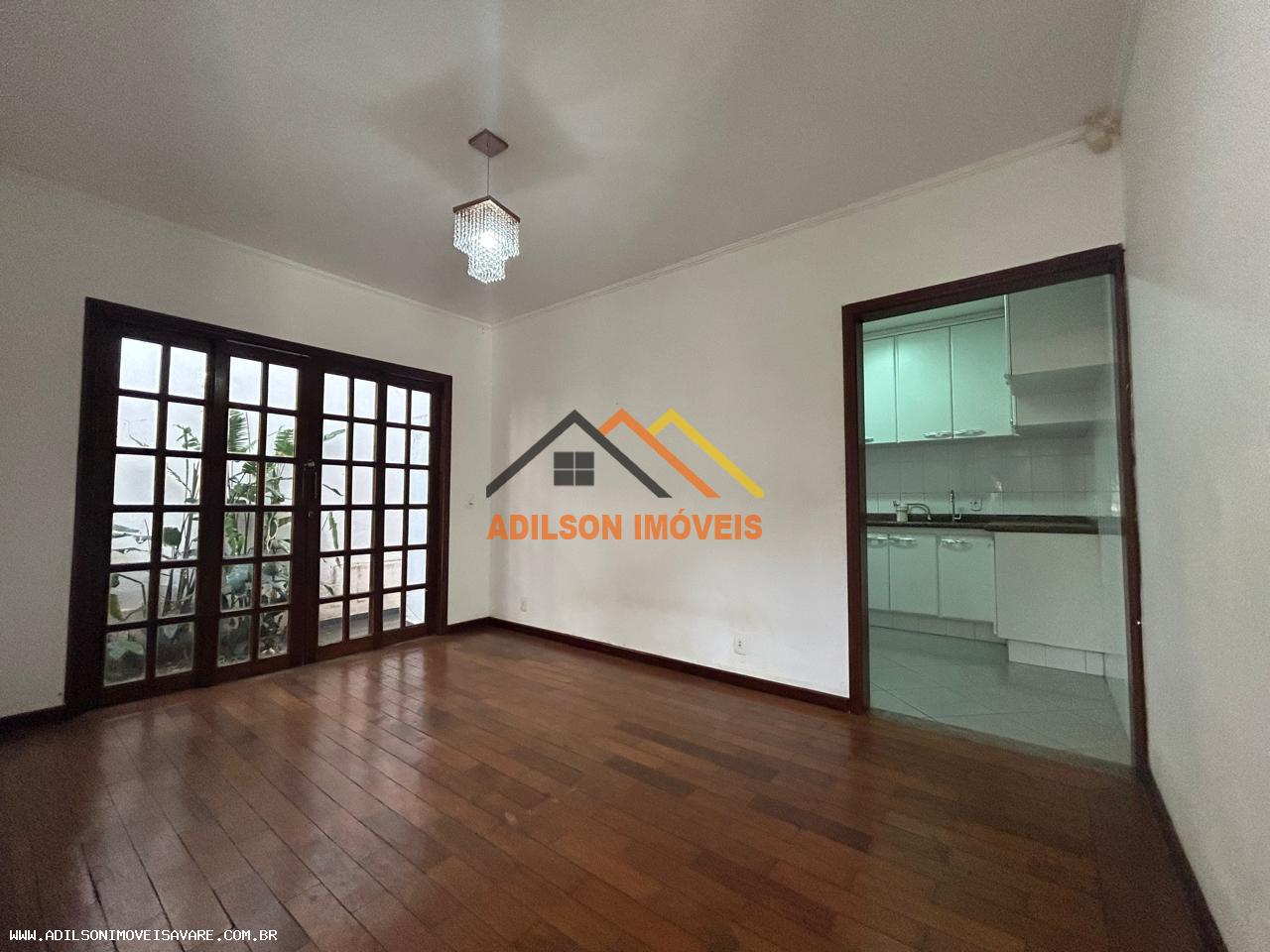 Casa, 4 quartos, 315 m² - Foto 4