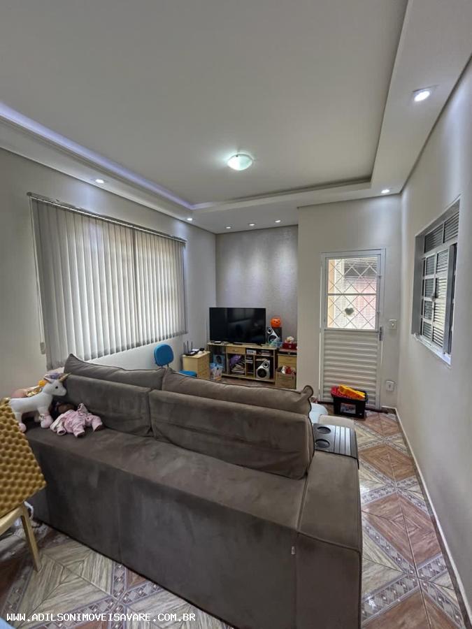 Casa, 4 quartos, 240 m² - Foto 4