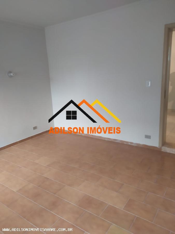 Casa, 3 quartos, 230 m² - Foto 2