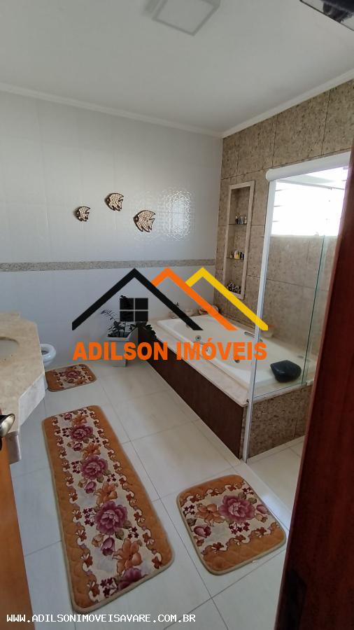 Casa, 4 quartos, 235 m² - Foto 12