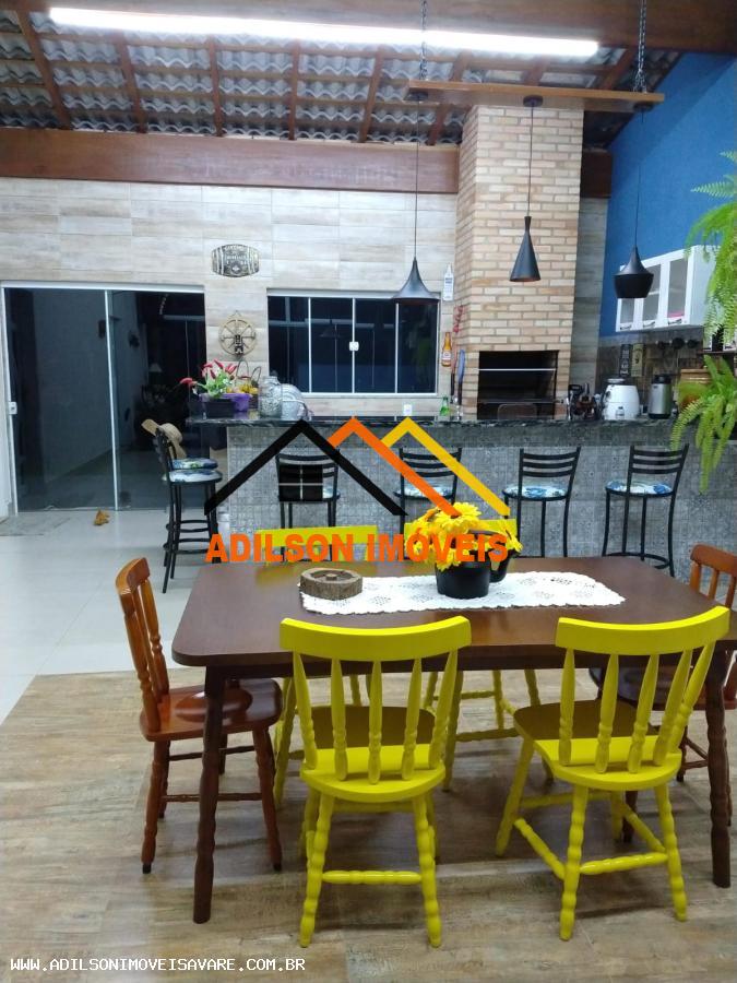 Casa, 4 quartos, 235 m² - Foto 3