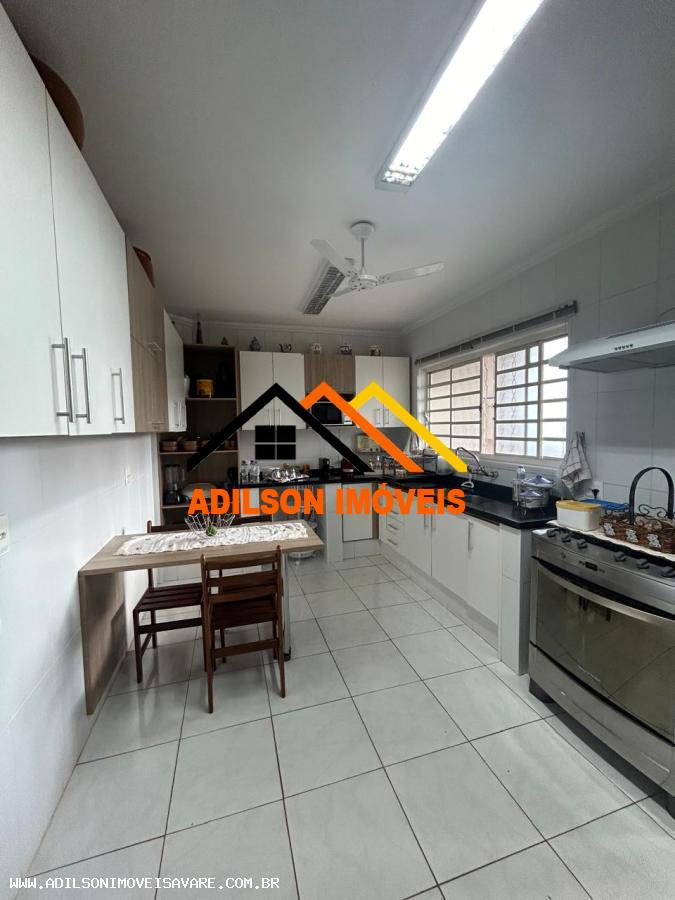 Casa, 3 quartos, 270 m² - Foto 14