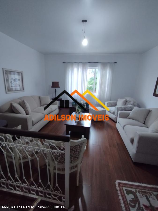 Casa, 3 quartos, 158 m² - Foto 1