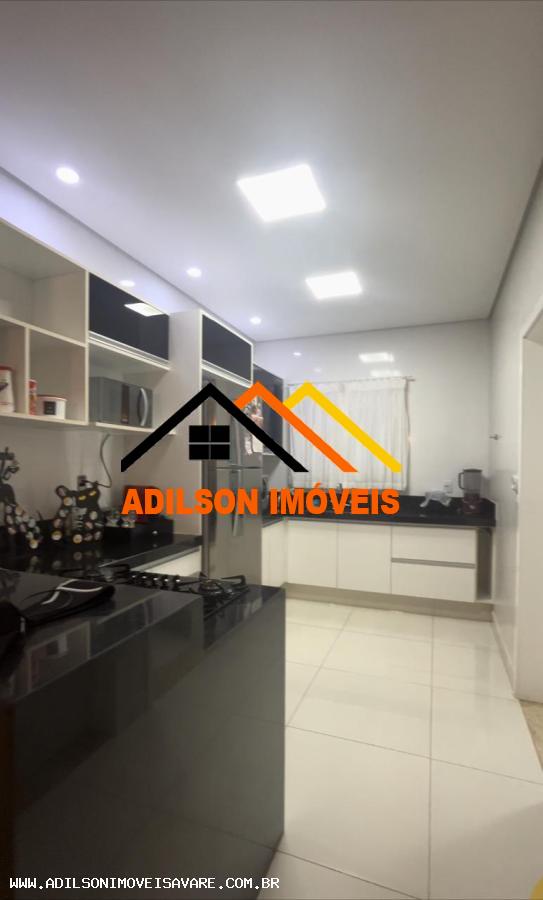 Casa, 3 quartos, 270 m² - Foto 4