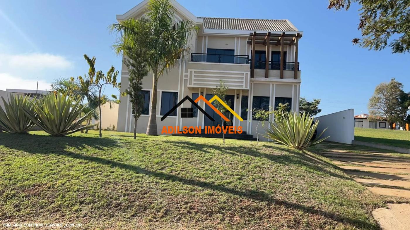 Casa, 5 quartos, 212 m² - Foto 1