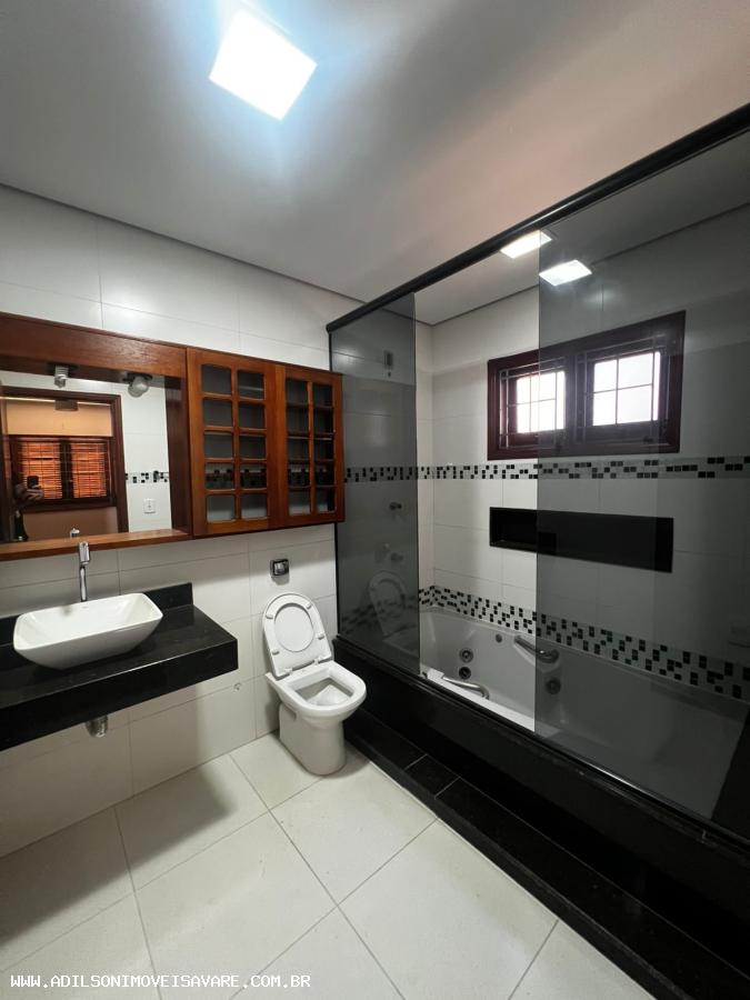 Casa, 3 quartos, 244 m² - Foto 10