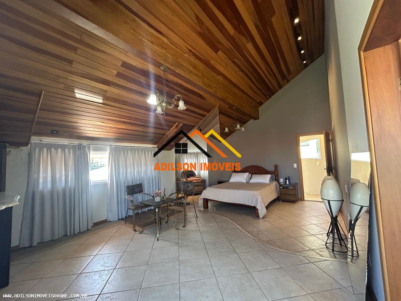 Casa, 3 quartos, 235 m² - Foto 9