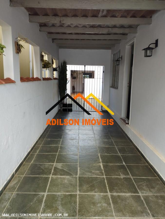 Casa, 4 quartos, 162 m² - Foto 1