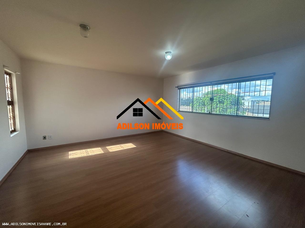 Casa, 4 quartos, 200 m² - Foto 2