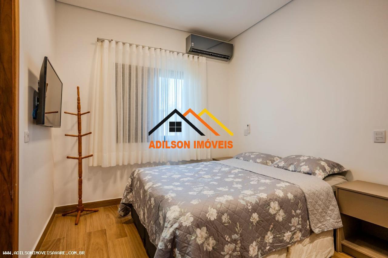 Casa, 4 quartos, 218 m² - Foto 9