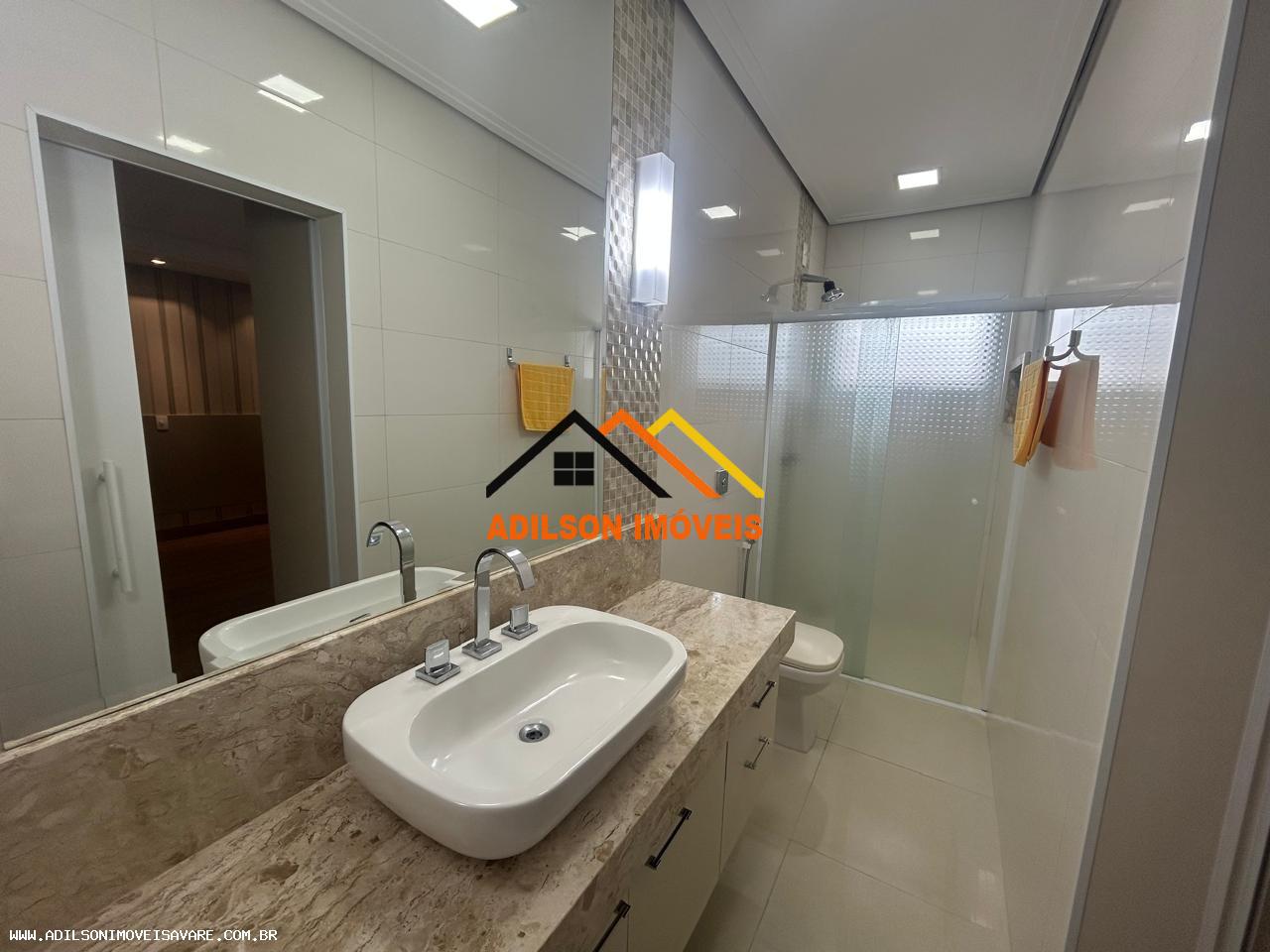 Casa, 3 quartos, 211 m² - Foto 13