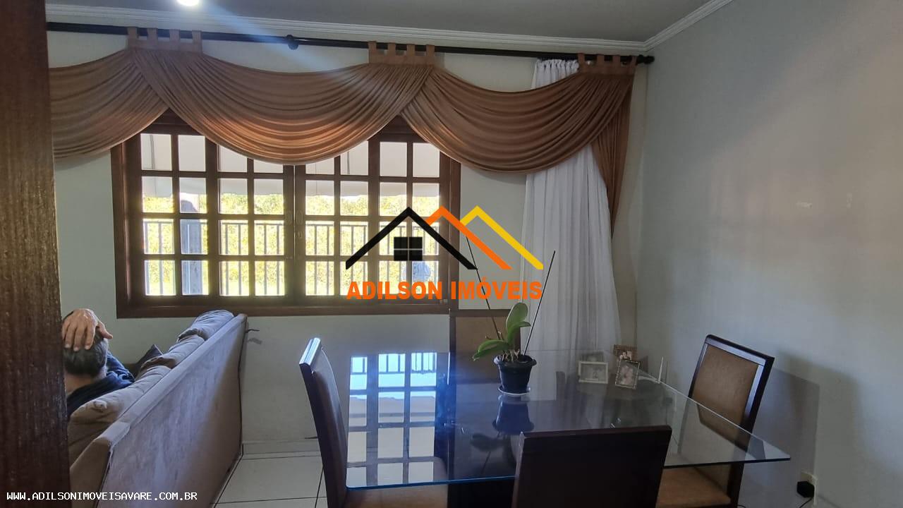 Casa, 3 quartos, 122 m² - Foto 2