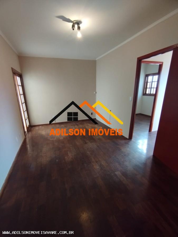 Casa, 3 quartos, 127 m² - Foto 1