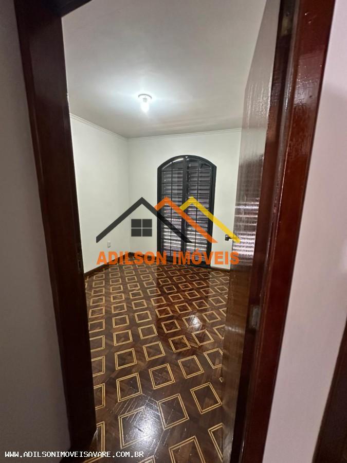 Casa, 2 quartos, 200 m² - Foto 1