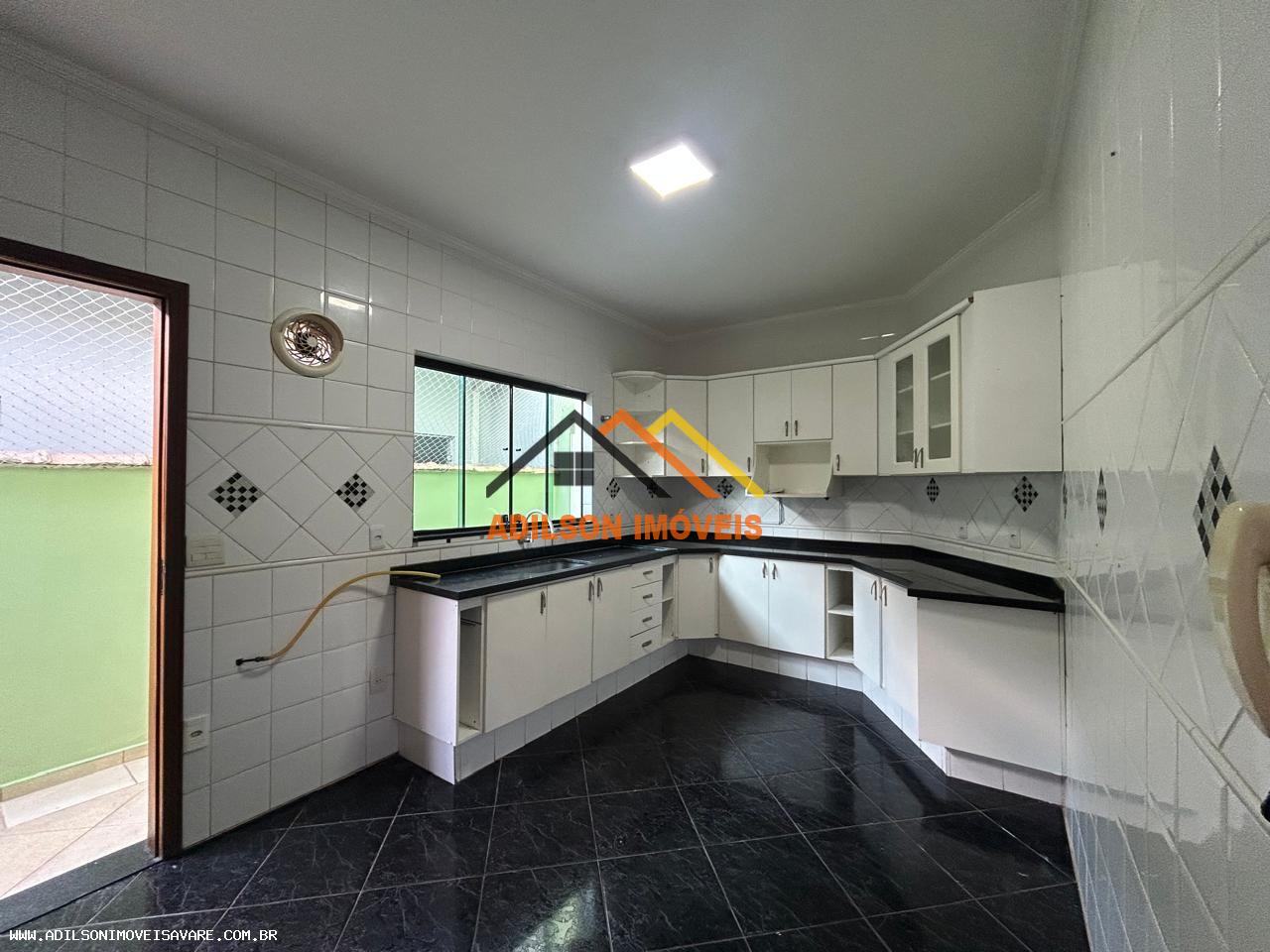 Casa, 3 quartos, 140 m² - Foto 4