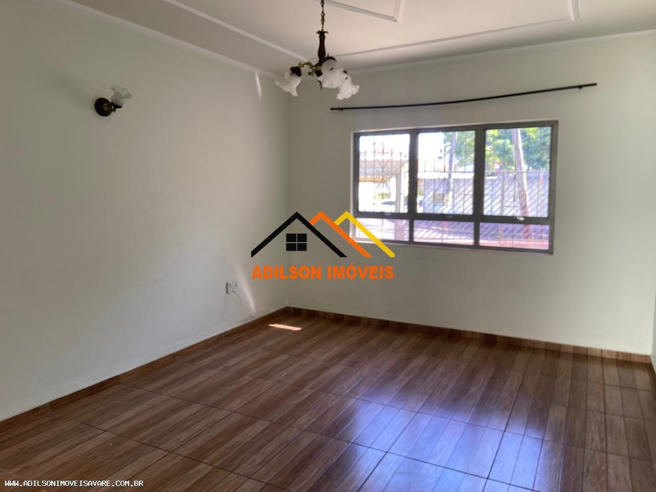 Casa, 2 quartos, 250 m² - Foto 1