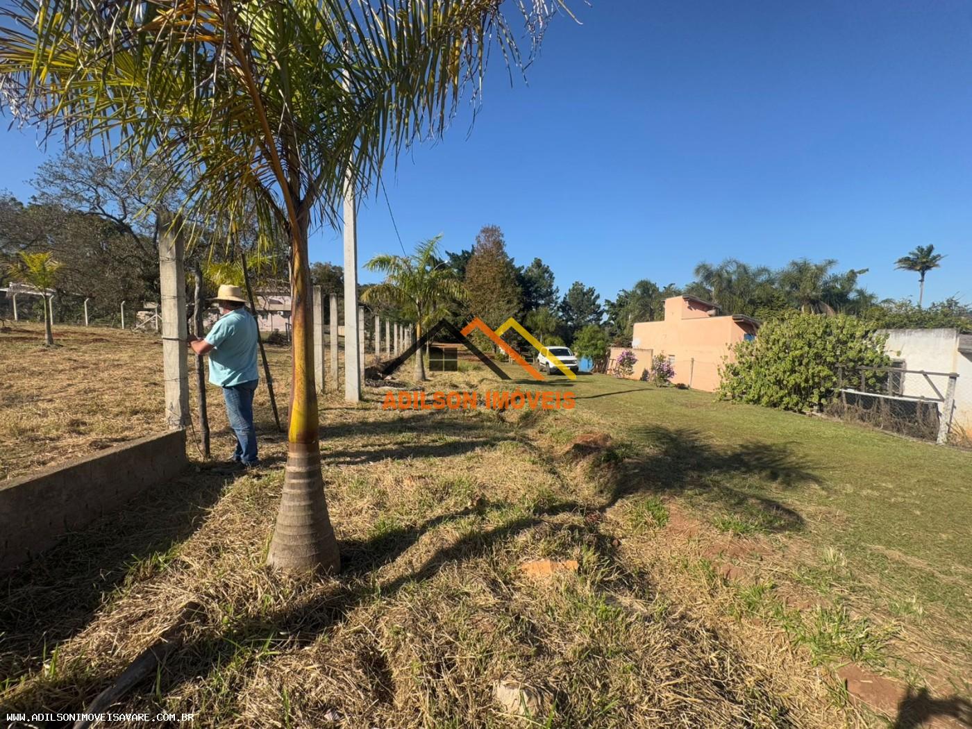 Loteamento e Condomínio, 1500 m² - Foto 1