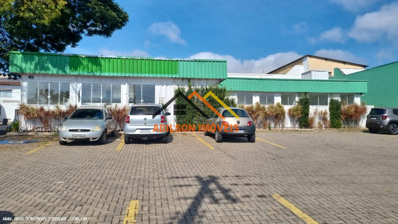 Prédio Inteiro - Foto 1