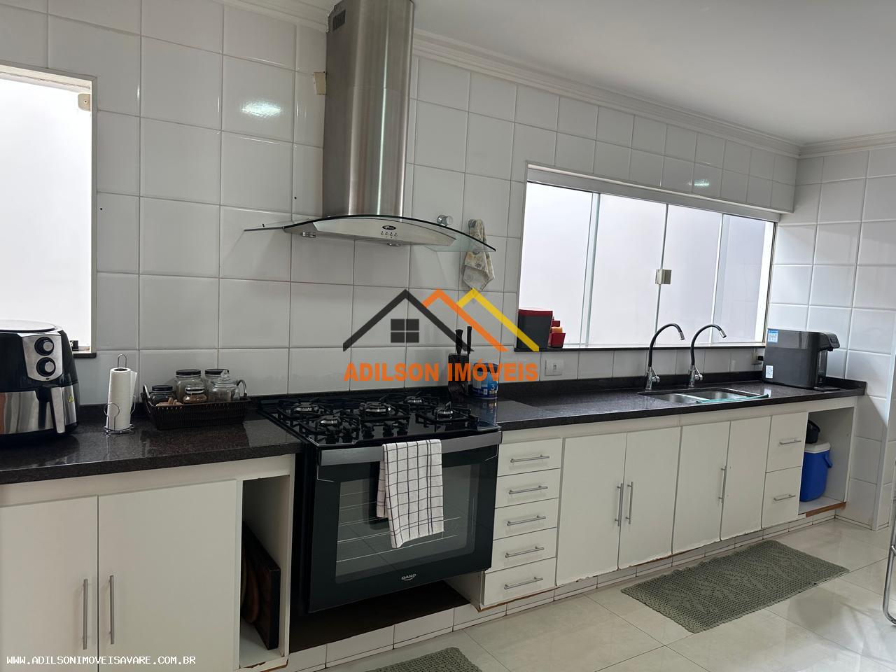 Casa, 3 quartos, 330 m² - Foto 9