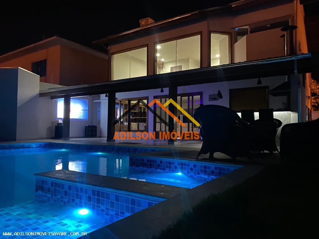 Casa, 3 quartos, 330 m² - Foto 1