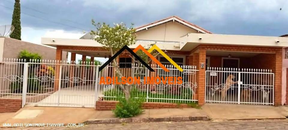 Casa, 3 quartos, 230 m² - Foto 1