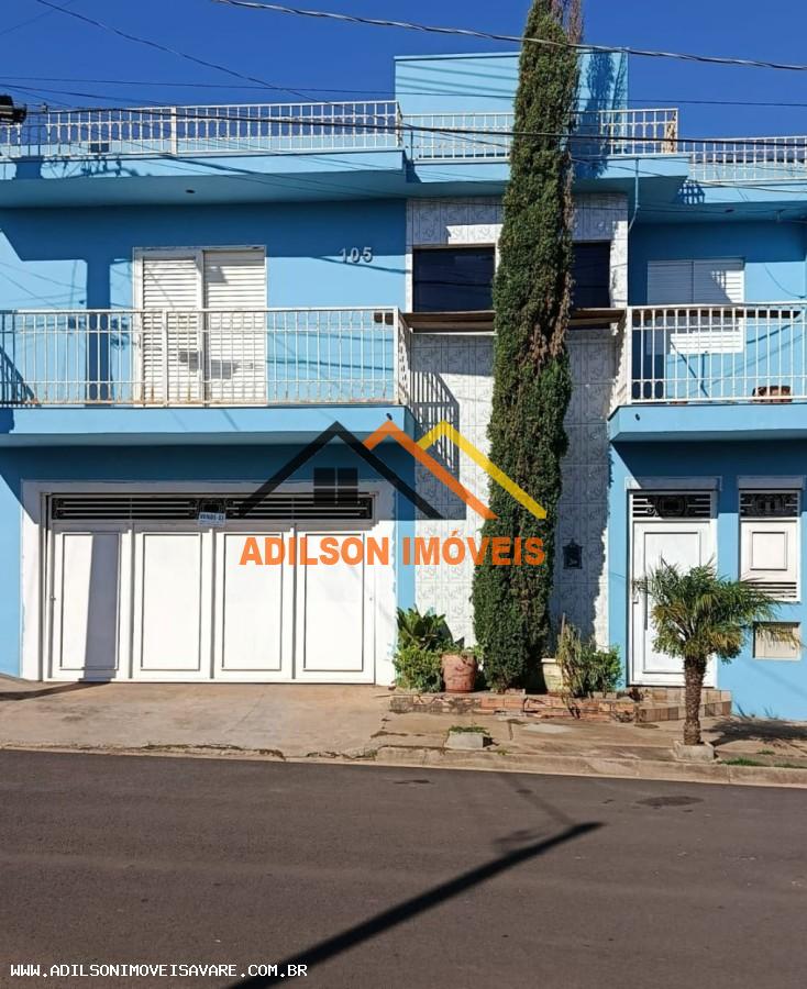 Casa, 4 quartos, 239 m² - Foto 1