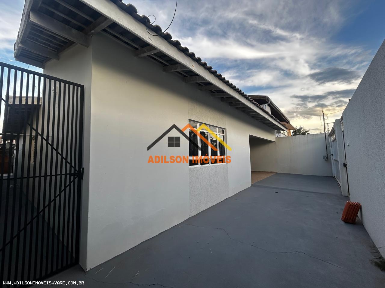 Casa, 3 quartos, 232 m² - Foto 1