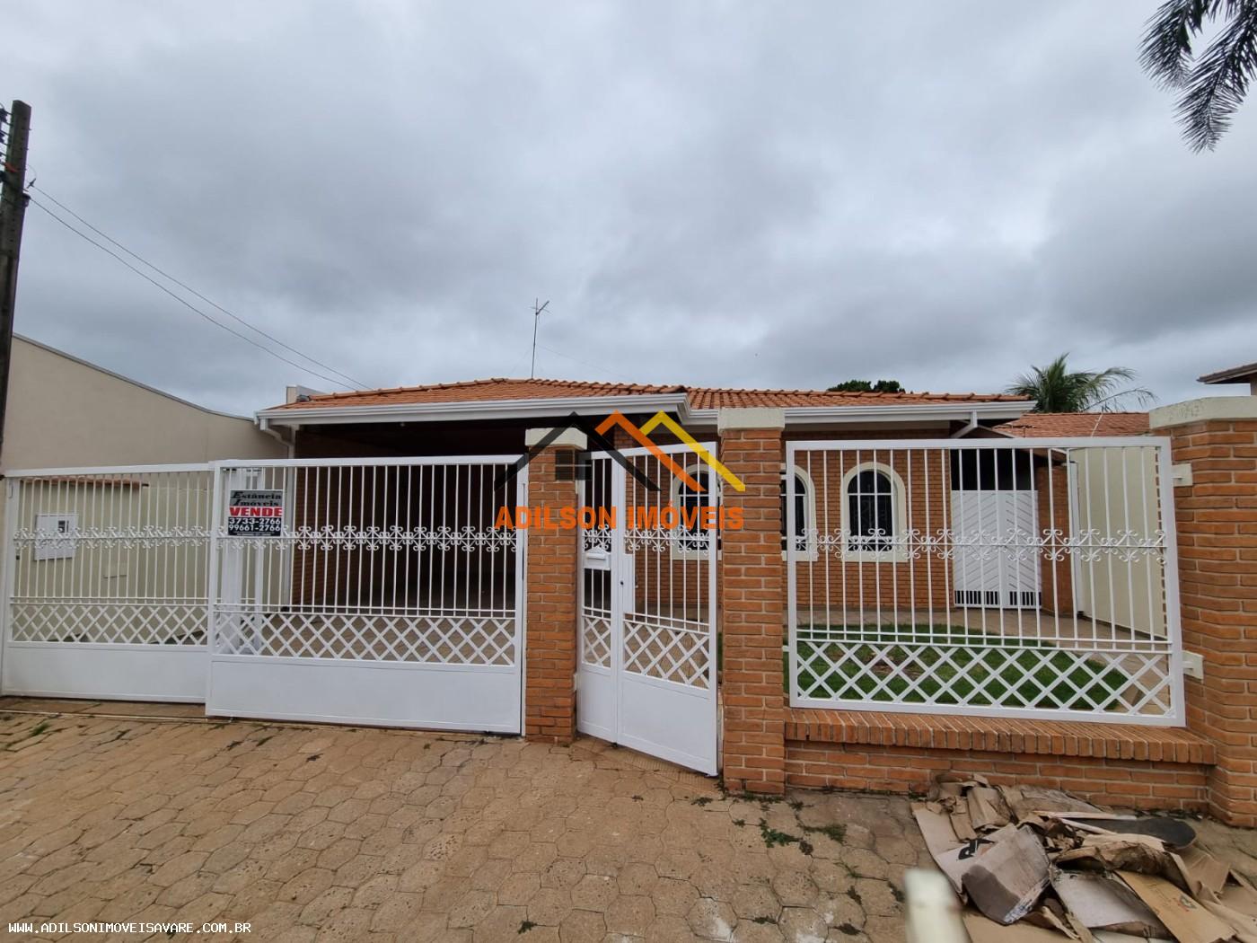 Casa, 3 quartos, 159 m² - Foto 1