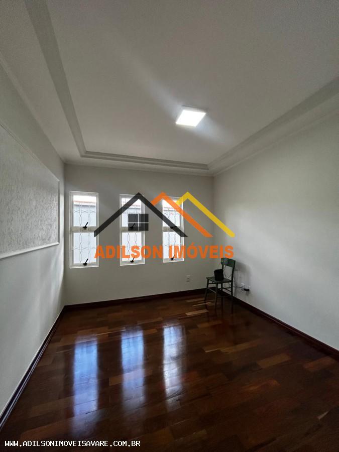 Casa, 4 quartos, 250 m² - Foto 4