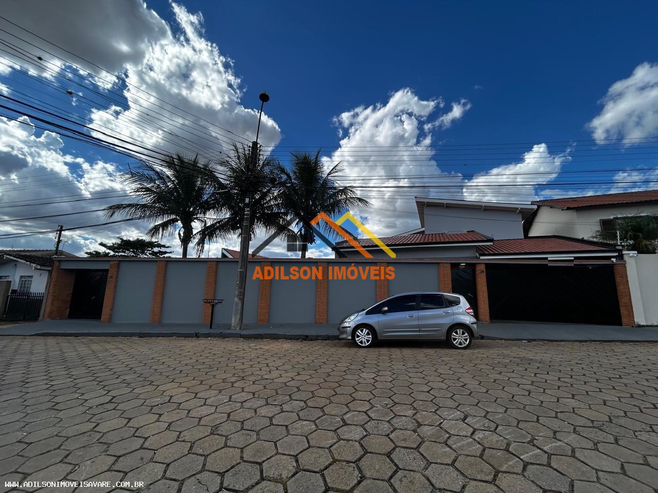 Casa, 4 quartos, 250 m² - Foto 1