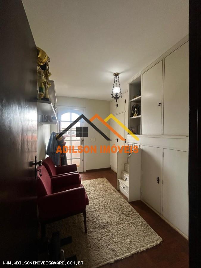Casa, 3 quartos, 250 m² - Foto 11
