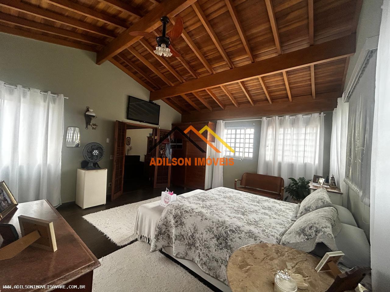 Casa, 3 quartos, 250 m² - Foto 12