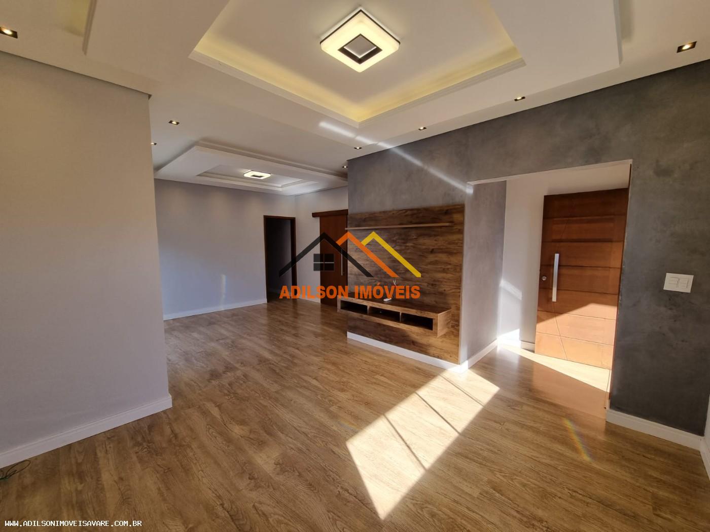 Casa, 3 quartos, 158 m² - Foto 1