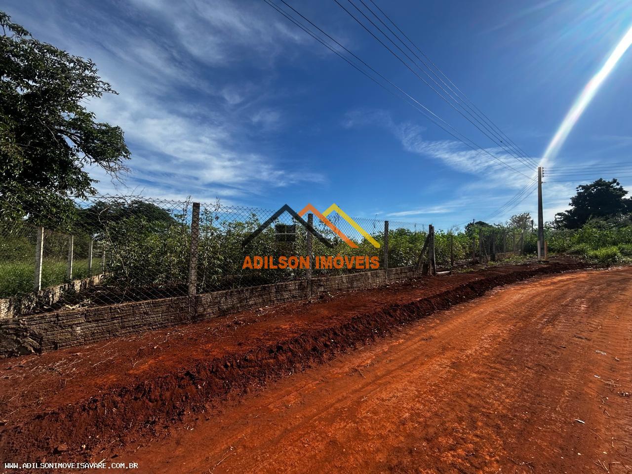 Loteamento e Condomínio, 1000 m² - Foto 2