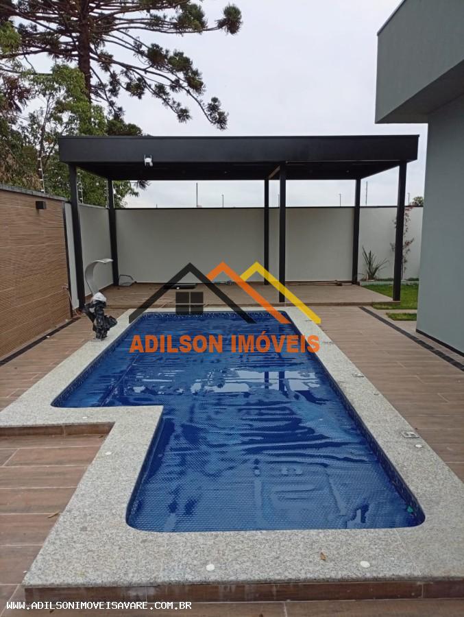 Casa, 3 quartos, 220 m² - Foto 1