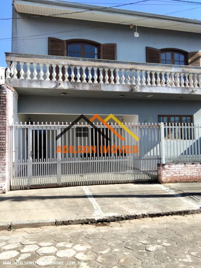 Casa, 4 quartos, 200 m² - Foto 1