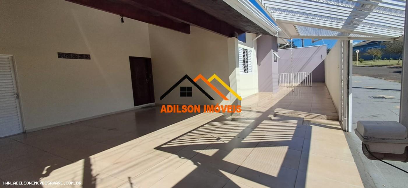 Casa, 4 quartos, 233 m² - Foto 1